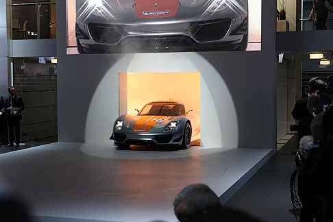 Detroit Auto Show Porsche